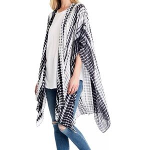 Michael Stars Black and White Tie-Dye Kimono